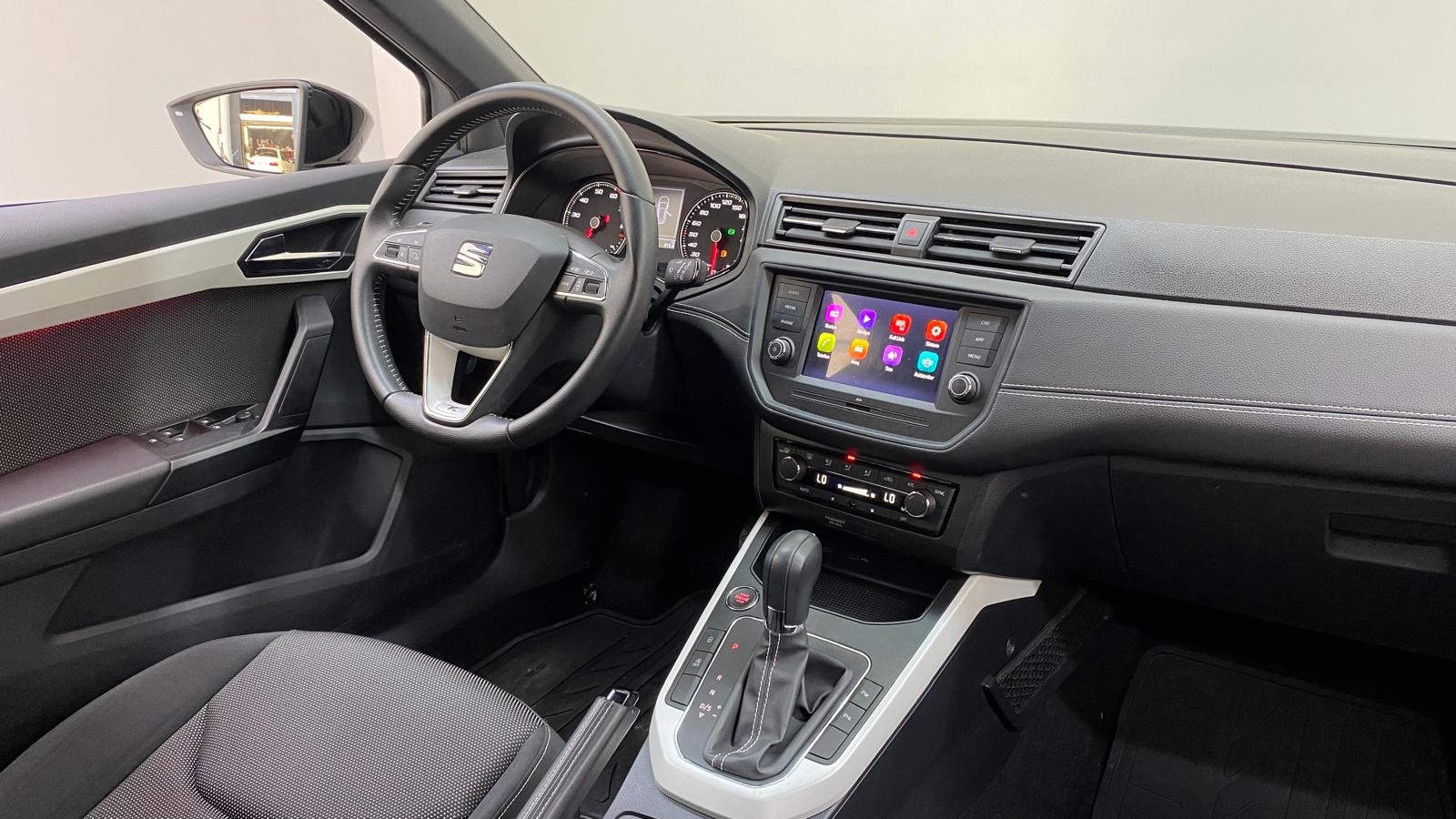 SEAT ARONA 20